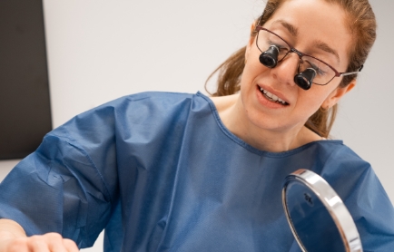 Dr Maryam Seyedabadi 4, female plastic surgeon Sydney